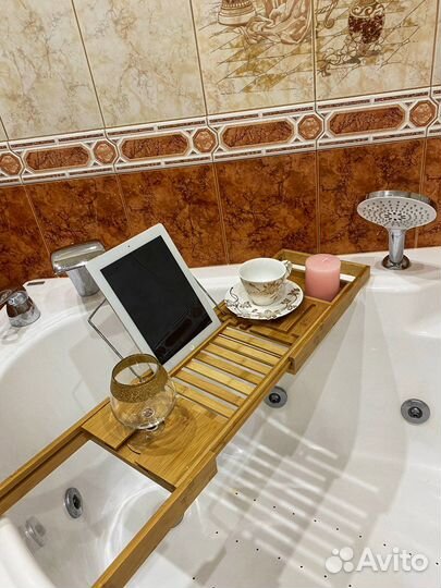 Полка для ванны деревянная