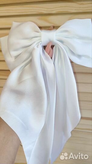 Школьные банты на 1 сентября новые