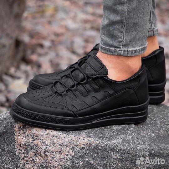 Кроссовки мужские размер 41