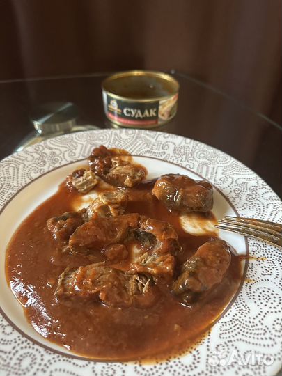 Судак в томатном соусе