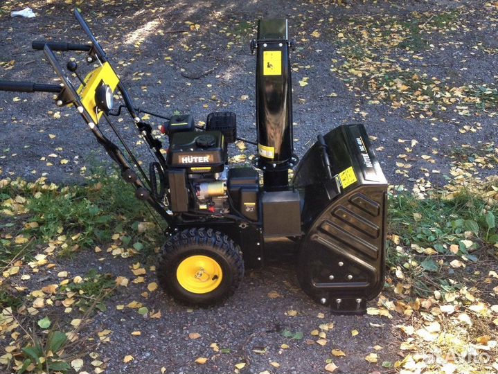 Снегоуборщик Huter SGC 4800(B) электростартер фара