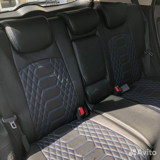 Чехлы на Honda Fit