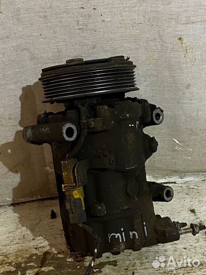 Компрессор кондиционера Mini R56 ep6 1.6