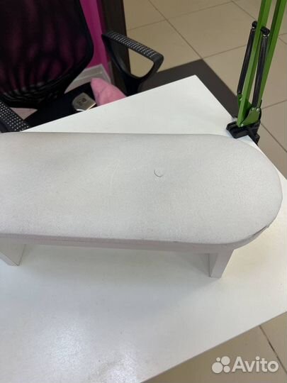 Подставка под руку для маникюра