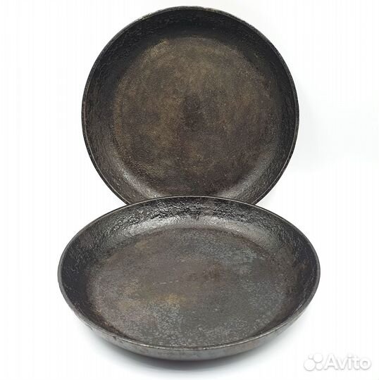 Сковородки чугунные СССР 2шт 1950-е гг