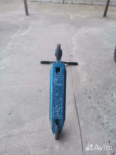 Трюковой самокат