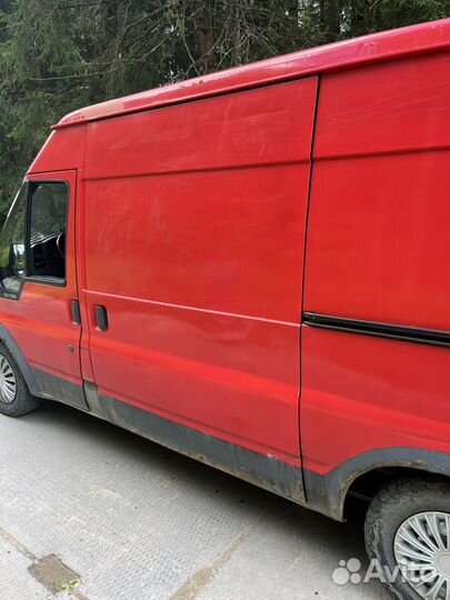 Ford Transit 2.0 МТ, 2001, 100 000 км