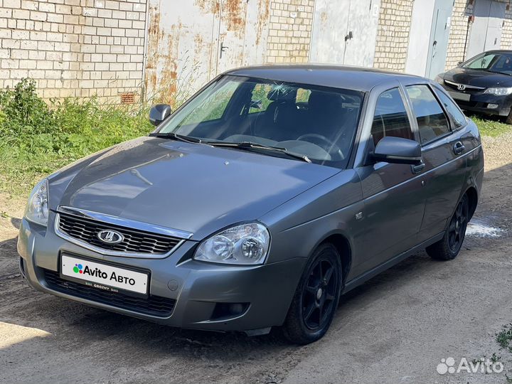 LADA Priora 1.6 МТ, 2009, 180 000 км