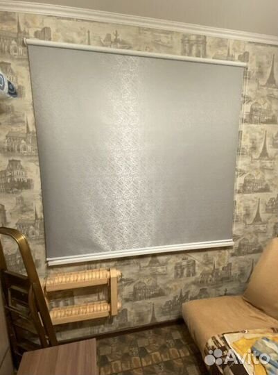 Рулонные шторы блэкаут в коробе P0352