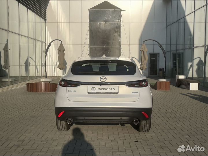 Mazda CX-4 2.0 AT, 2023