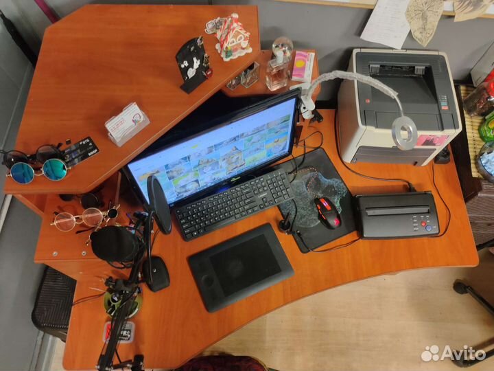Компьютерный стол