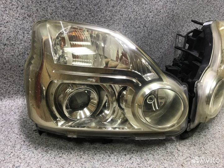 Фара Nissan X-Trail T31 2007