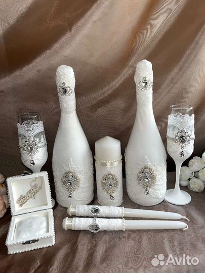Свадебный аксессуары набором