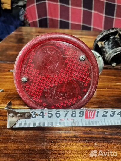 Два стопа, вольт метр, часы