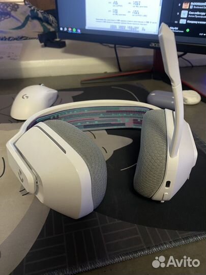 Беспроводные наушники logitech g733