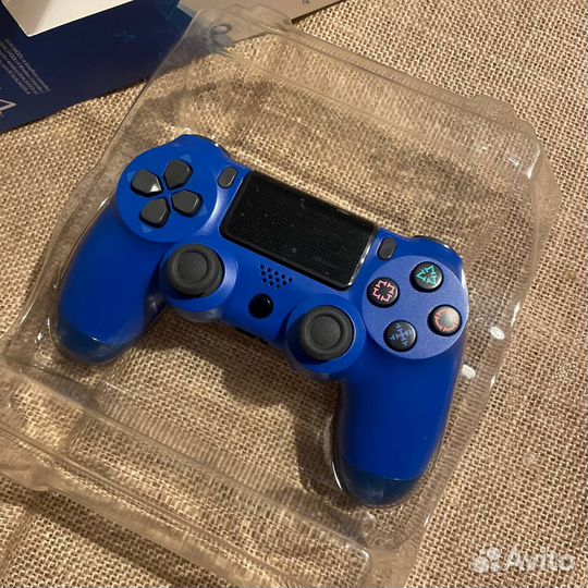 Игровой геймпад PS4