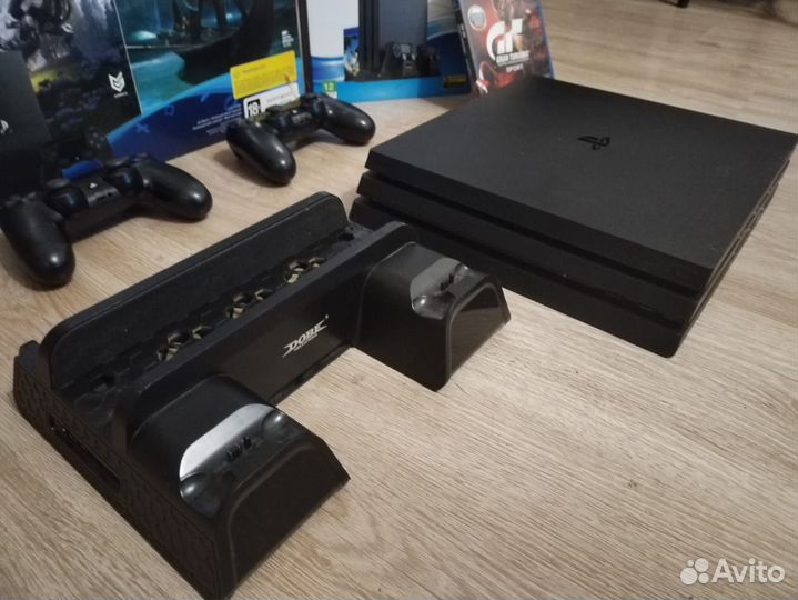 Sony playstation 4 pro 1tb