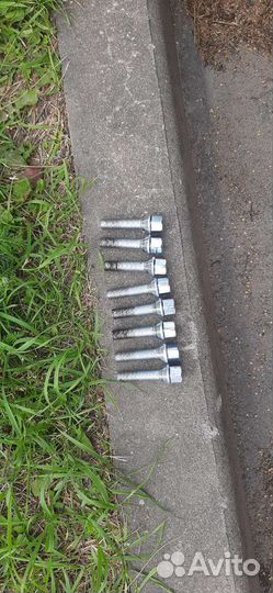 Колесные болты на lanos