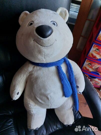 Плюшевый медведь