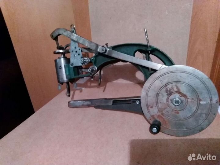 Обувная швейная машинка