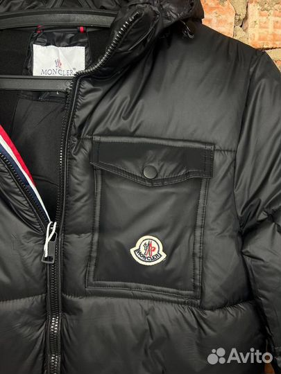 Зимняя куртка moncler