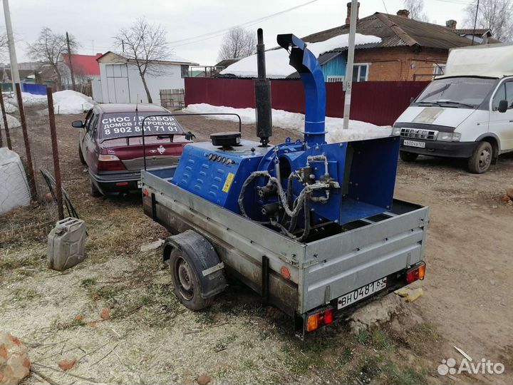 Измельчитель веток + 3 человека