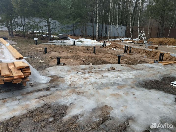 Винтавй свай фундамент и подьëм дома