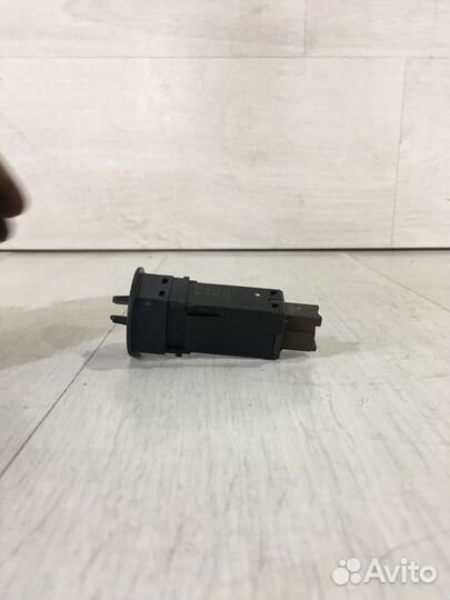 Тумблер подушек безопасности nissan qashqai J10 2