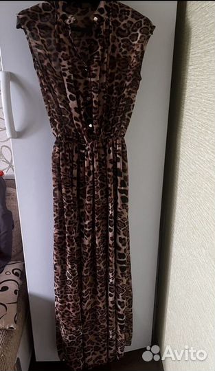 Платье длинное леопардовое