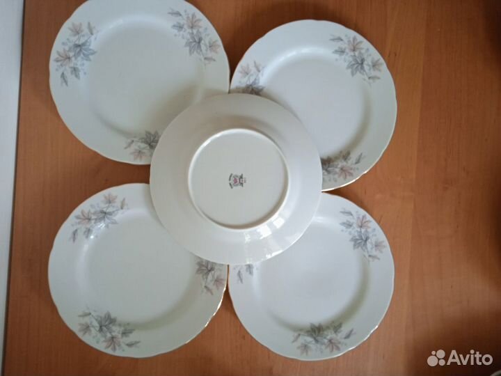 Тарелки фарфор tono china. Япония