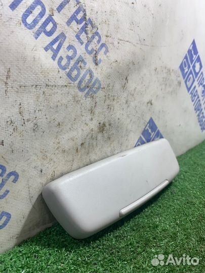 Подочечник Ford Fusion хэтчбек 1.6 fyja 2008