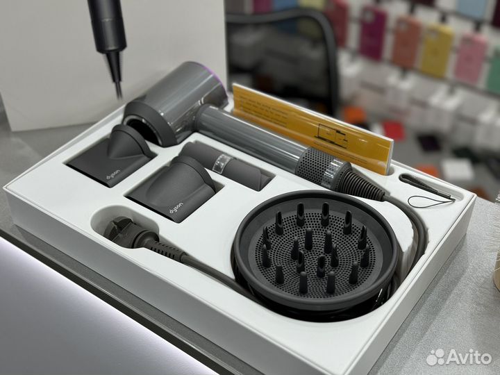 Фен Dyson Supersonic HD01