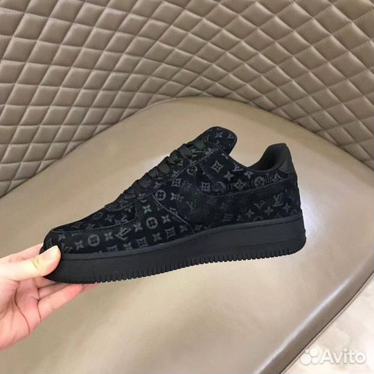 Модные кроссовки Louis Vuitton x Nike Air Force 1