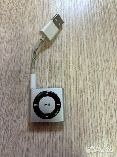 MP3-плеер Apple iPod shuffle 4 2Gb