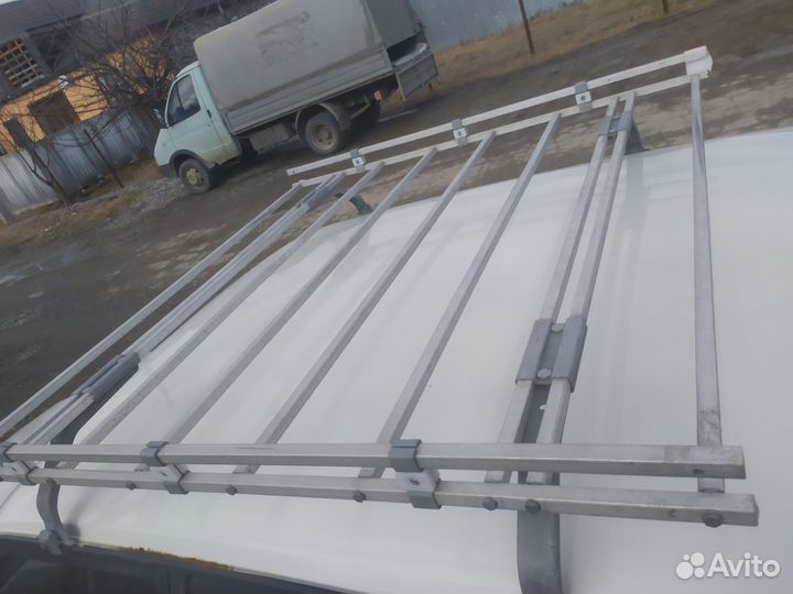 Багажник на крышу