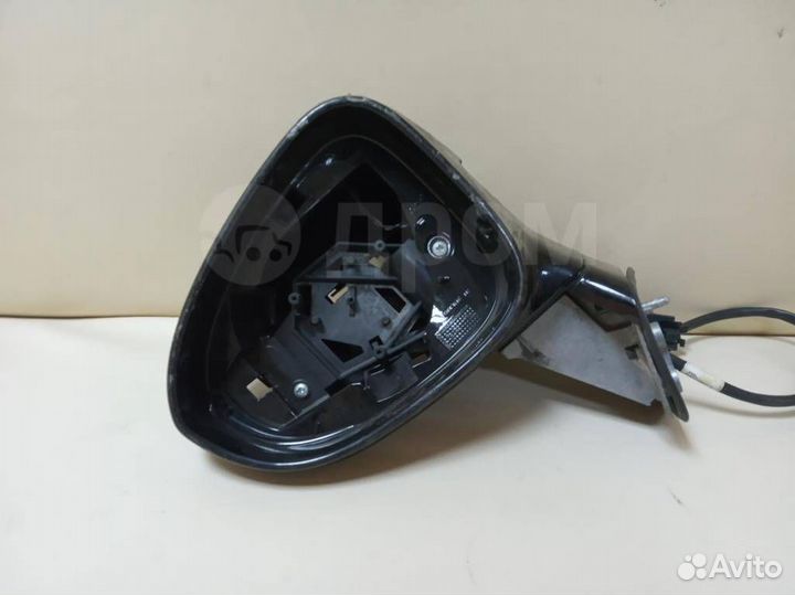 Зеркало левое opel Zafira C Tourer P12 13354620