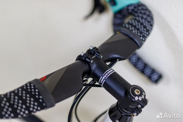 Шоссейный карбоновый велосипед Diadora