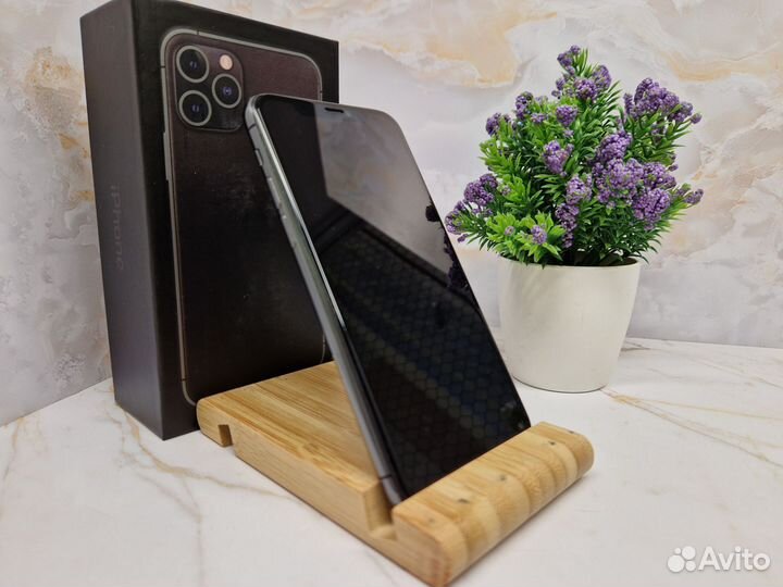 iPhone 11 Pro, 64 ГБ