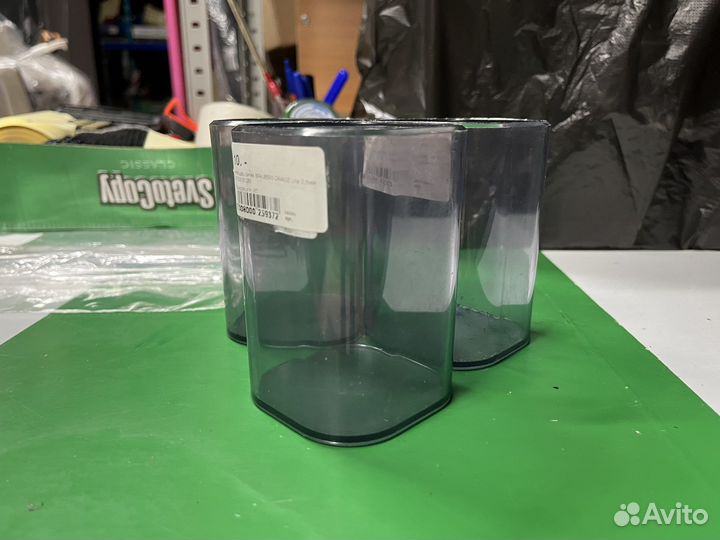 Подставка-стакан для канцелярских принадлежностей