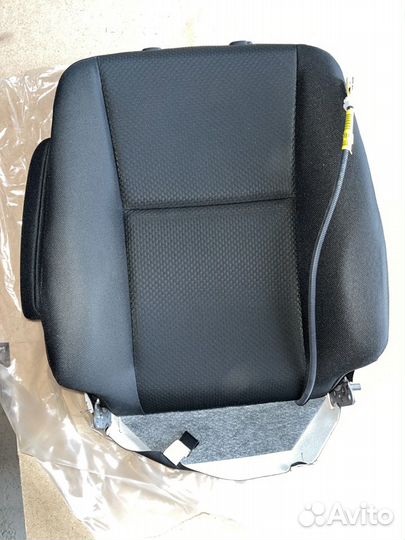 Спинка сидения toyota Corolla Verso R10