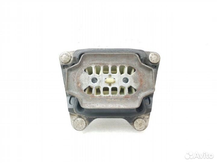 Подушка АКПП Audi A6 C6 2.8 CCA 2008