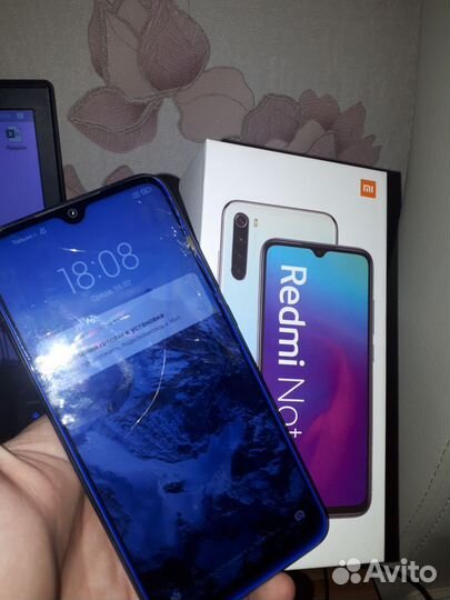 Телефон Xiaomi Redmi Note 8