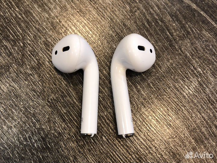 Беспроводные наушники apple airpods