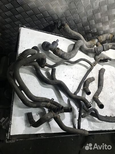 Патрубок охлаждения Skoda Octavia A5