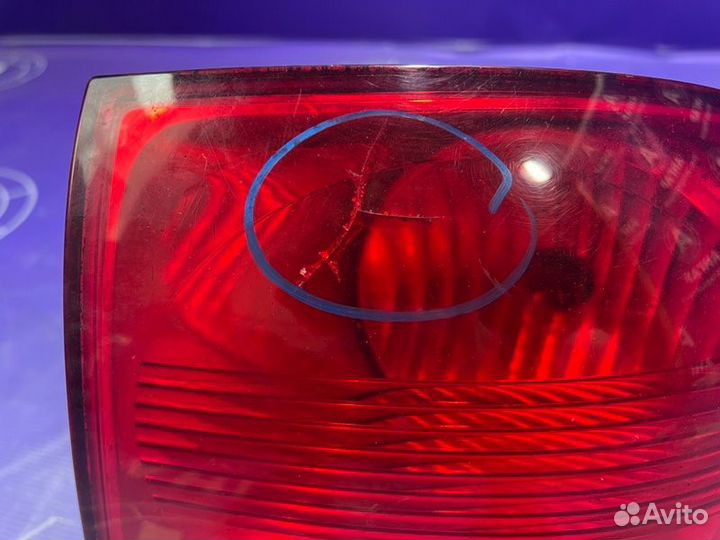 Фонарь правый Volkswagen Touareg 7L BAC 2005