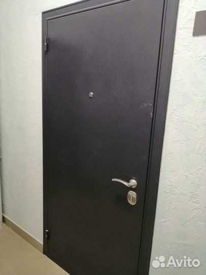 Дверь входная металлическая