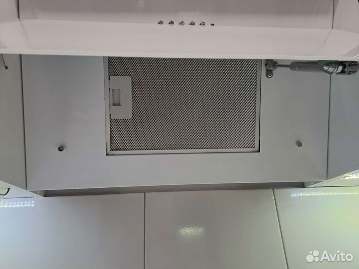 Вытяжка для кухни 60 см