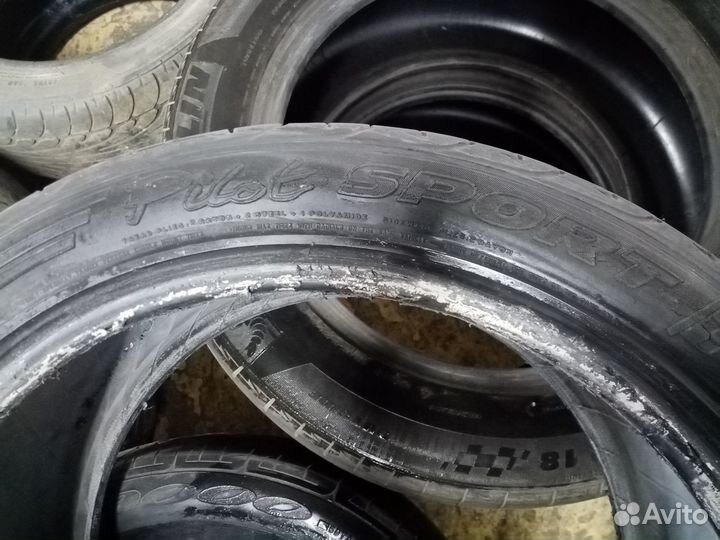 Michelin Pilot Sport 285/35 R18 97