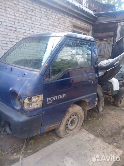 Кабина синего цвета Hyundai Porter 1