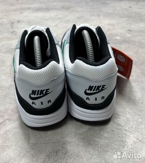 Nike Air Max 1 White Black Stadium Green